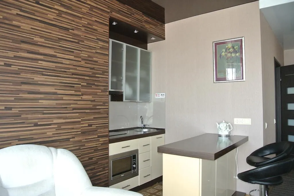 Panoramic View Apartment Poznyaky Kiev