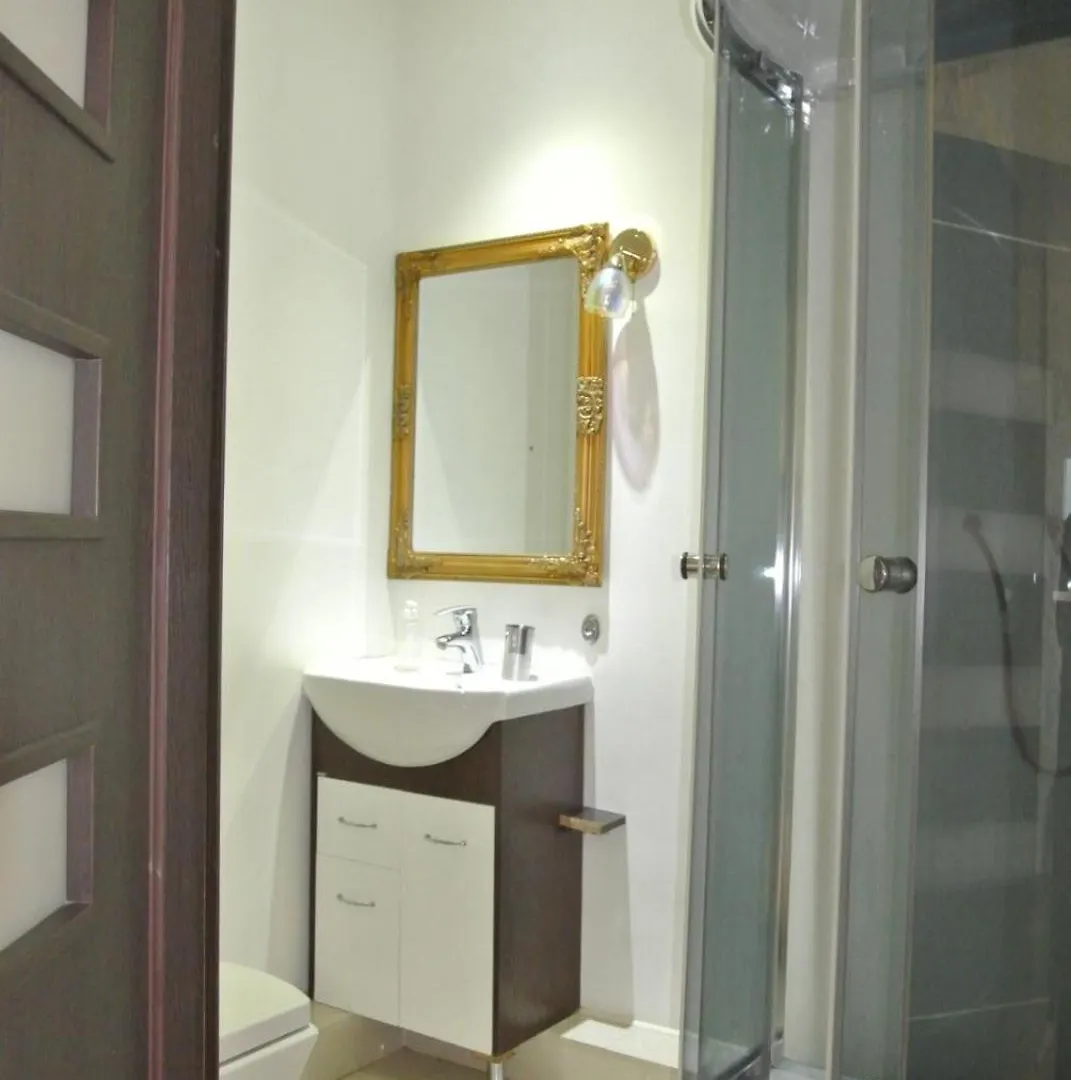 Panoramic View Apartment Poznyaky Kiev Ukraine